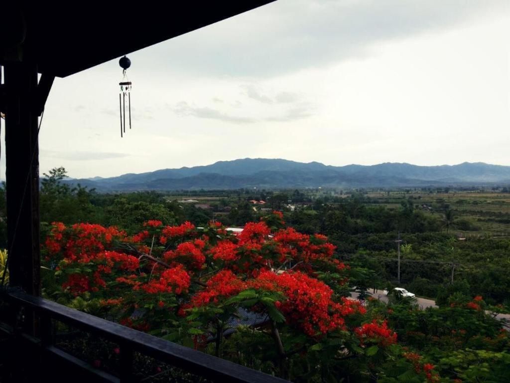 Thaton Hill Resort Mae Ai Extérieur photo