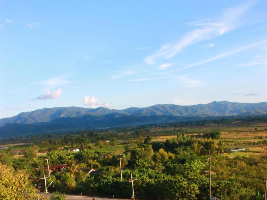 Thaton Hill Resort Mae Ai Extérieur photo